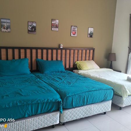 Izz Room Studio Gold Coast Morib Resort Banting  Ngoại thất bức ảnh